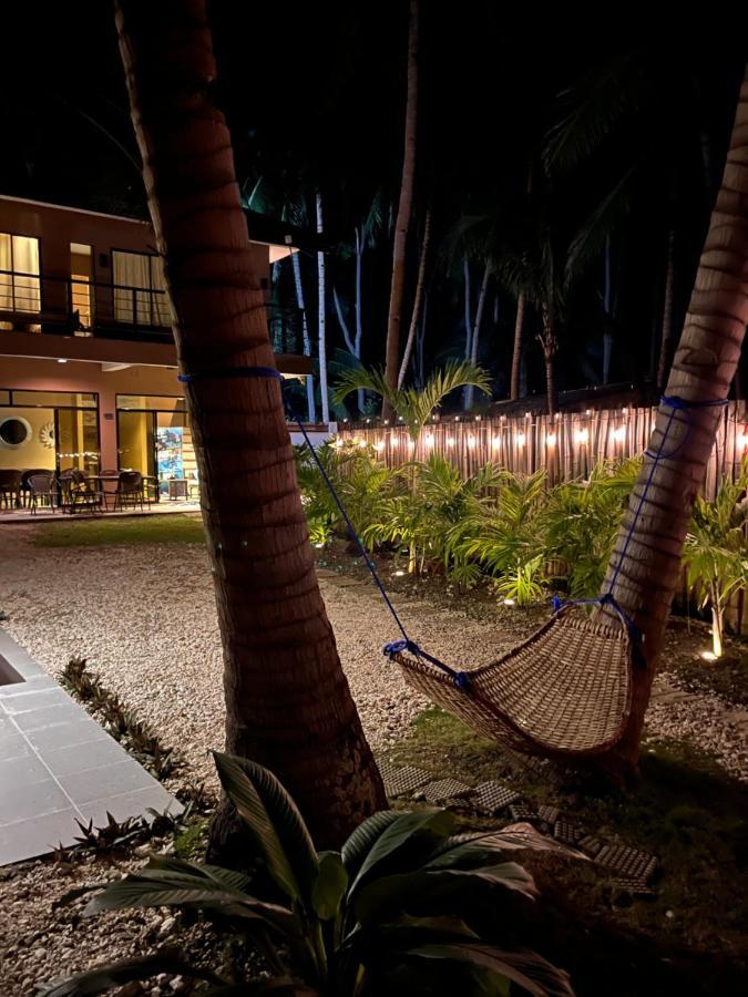 Southseas Beach Resort And Dive Center Santander Exterior foto